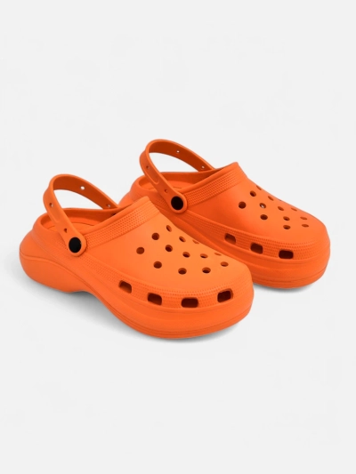 Royalfashion Жіночі перфоровані гумові шльопанці Dellosa