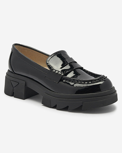 Чорні лаковані мокасини для жінок Tygriss- Footwear