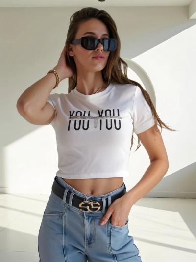 Royalfashion Bavlněný dámský crop top s nápisem