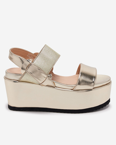 Zlaté dámské sandály z ekokůže na platformě Kosall-Footwear