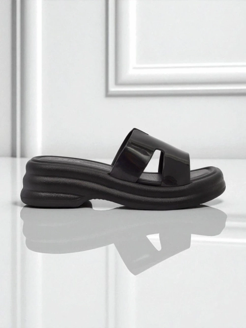 Royalfashion Жіночі шльопанці на товстій підошві Nova Gloss