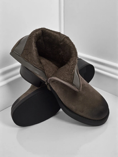 Dámské kotníkové boty z eko semiše s přezkami Valtos