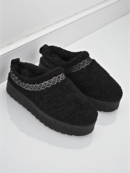 Короткі жіночі черевики а-ля снігоходи з кожушком Frost Veil