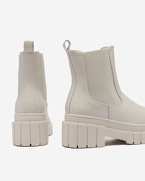 OUTLET Бежеві жіночі черевики на товстій підошві Fazzati-Footwear