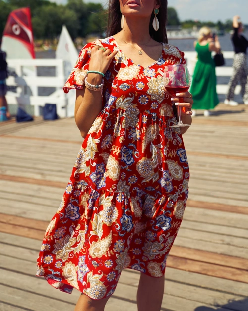 Жіноча сукня Royalfashion Червона з квітковим візерунком