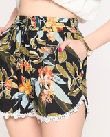 černý || tmavě zelená || žlutý || Vícebarevná