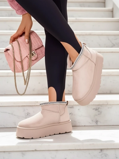 Royalfashion Dámské krátké boty a'la snow boots Xoalla