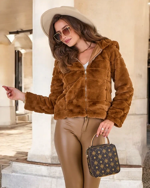 Жіноча куртка зі штучного хутра Royalfashion