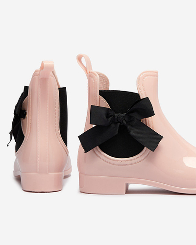 Světle růžové dámské nazouváky s mašlí Roberta - Obuv