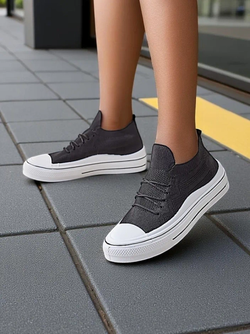 Royalfashion Жіночі кросівки Nifes