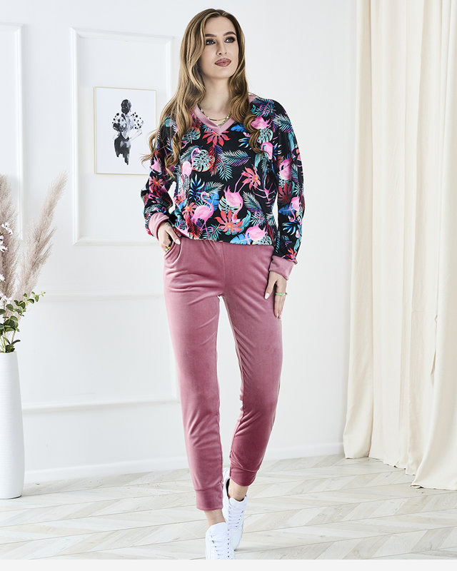 Velurová tepláková souprava se vzorovanou mikinou a růžovými kalhotami- Oblečení