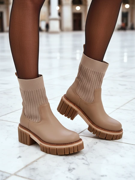 Жіночі ботильйони на підборах зі штучної шкіри Ivy Storm