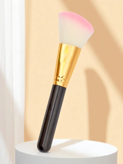 Konturovací štětec na make-up