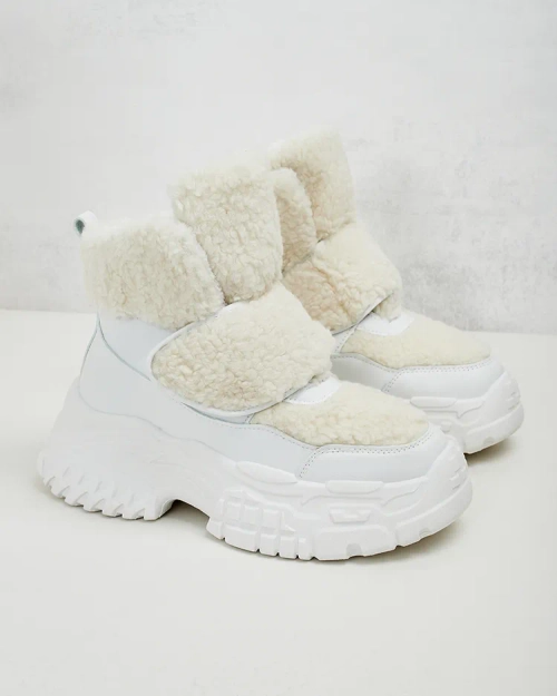 Жіночі снігоступи Royalfashion з овчиною Segulla