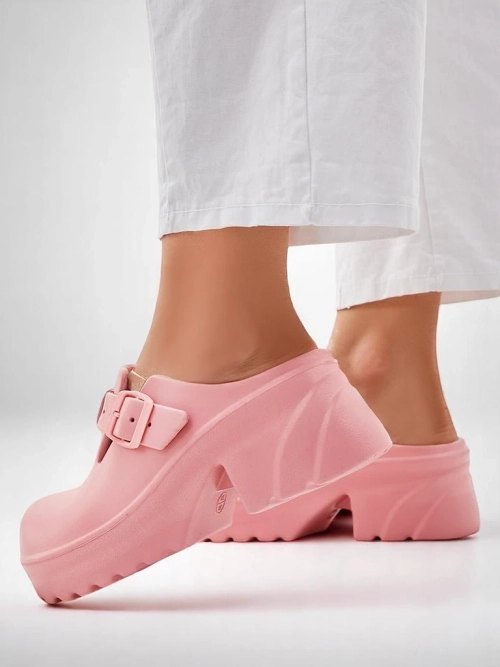 Royalfashion Жіночі гумові босоніжки на підборах Voxones