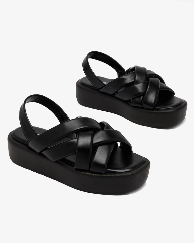 Royalfashion Černé dámské sandály z ekokůže na platformě Ivenika