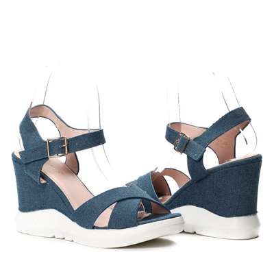 Niebieskie sandałki na koturnie Bexley- Obuwie