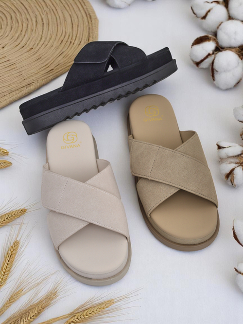 Royalfashion Жіночі шльопанці на низькому ходу Evre