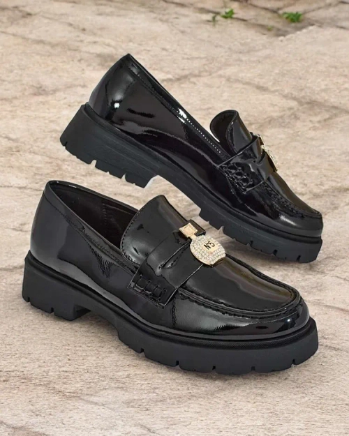 Royalfashion Жіночі лаковані мокасини Bemies