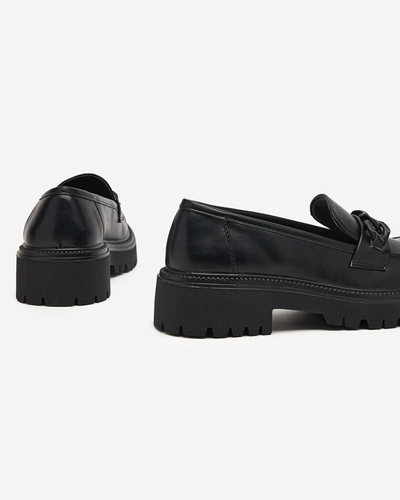 OUTLET Černé dámské boty z ekokůže s řetízkem Konera - Obuv