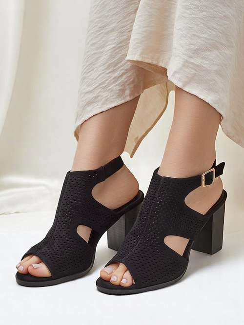 Royalfashion жіночі босоніжки на масивному каблуці з вирізами Abetle