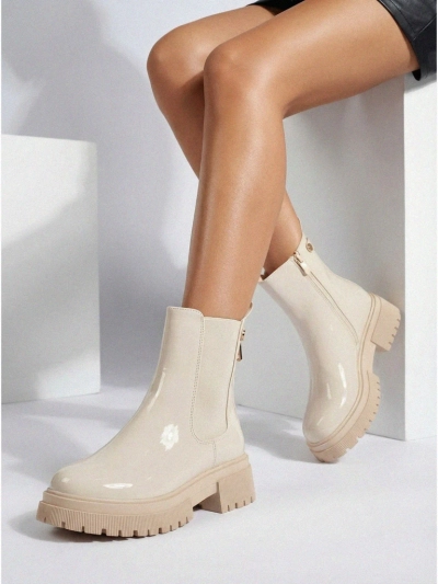 Лаковані жіночі ботильйони з екошкіри Calebi