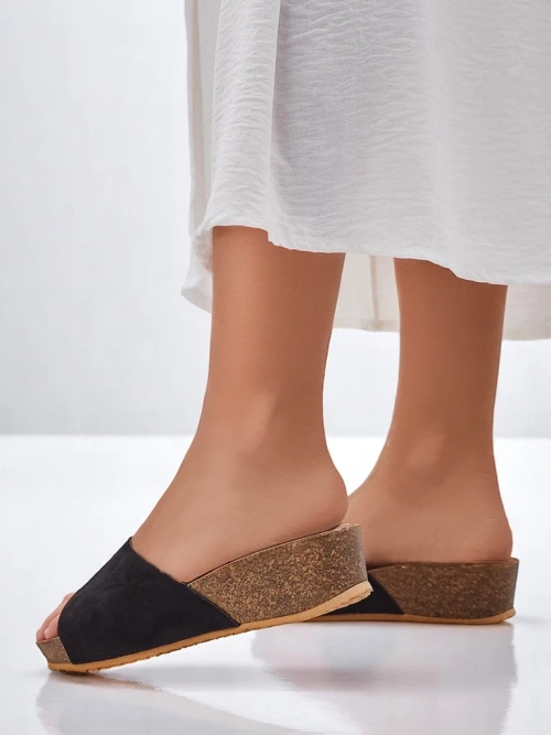 Royalfashion Жіночі сандалі на низькому каблуці Maderas