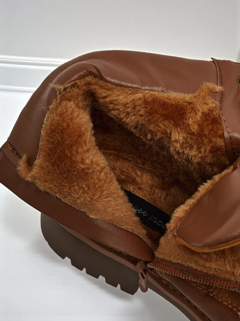 Dámské kotníkové boty traper Maestroe