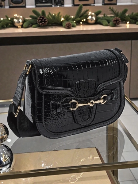 Lakovaná Malá dámská kabelka z ekokůže Lurenn