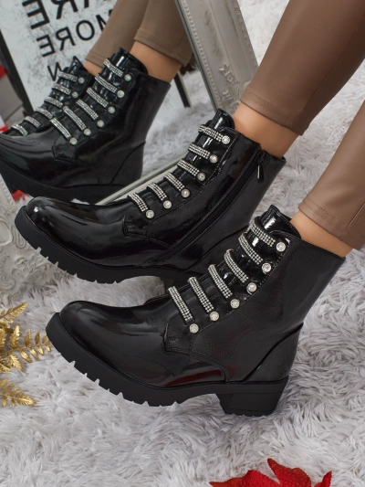 Lakované šněrovací dámské boty na platformě Fjorra