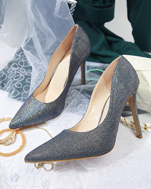 Графітові голографічні жіночі туфлі на шпильці Soddo- Footwear