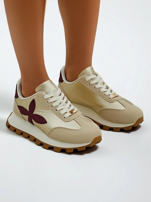 Royalfashion Жіночі спортивні кросівки на товстій підошві Aloqa