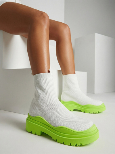 Bílé a zelené dámské kozačky na plochém podpatku Seritis - Obuv