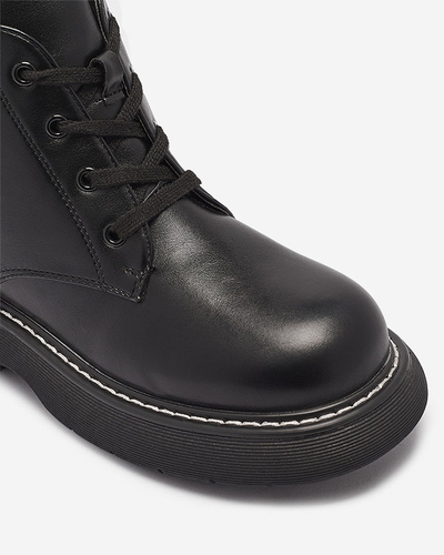 Чорні жіночі черевики з екошкіри на суцільній підошві Getys - Взуття