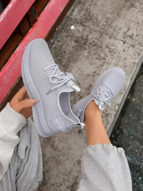 Royalfashion Жіночі спортивні черевики з тканини Rinsel