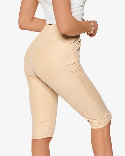 Dámské látkové šortky 3/4 délky v béžové barvě PLUS SIZE- Oblečení