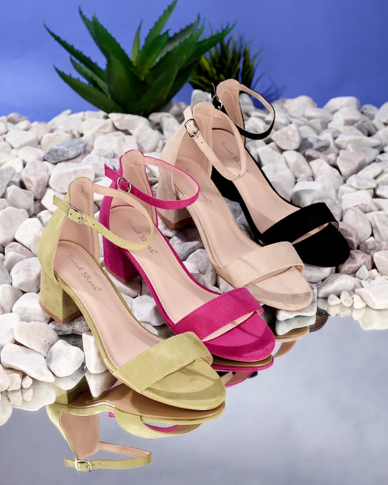 Royalfashion Černé dámské sandály na nízkém jehlovém podpatku Mesteri