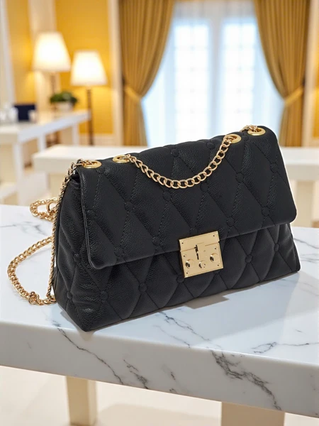 Malá prošívaná kabelka z měkké eko kůže Frost Ember