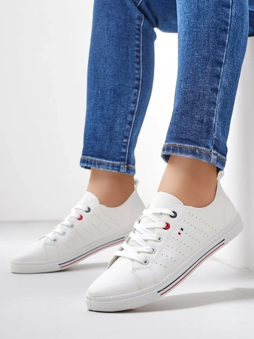 Royalfashion Жіночі кросівки з еко-шкіри Keopsa