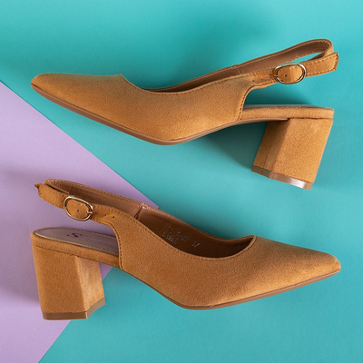 Світло-коричневі жіночі туфлі на підборах Siofra