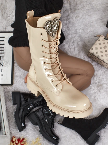 Lakované šněrovací dámské boty na platformě Emelune