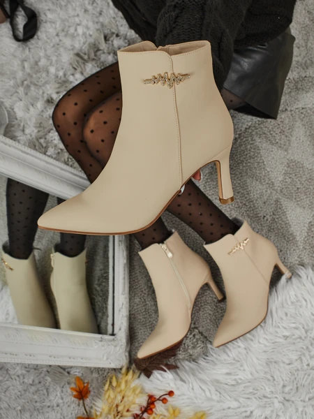 Жіночі ботильйони на шпильці Meloria