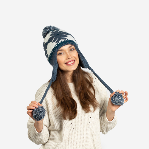 Темно-синя жіноча шапка з помпоном