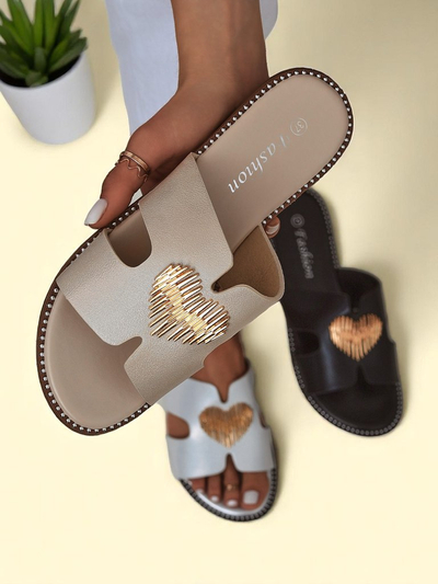 Royalfashion Dámské žabky na ploché podrážce Heart Chic
