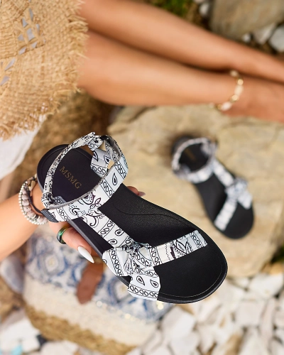 Royalfashion Біло-чорні жіночі босоніжки з бантом Oyall