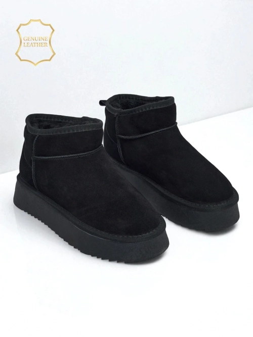 Короткі жіночі черевики а-ля снігоходи з натуральної шкіри Elunara