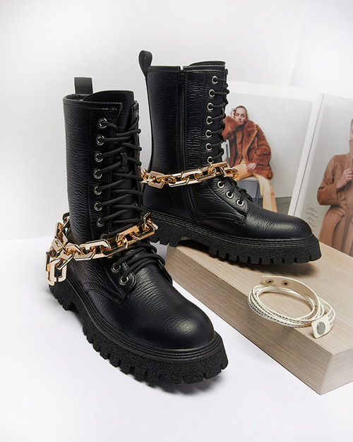 Чорні жіночі черевики з золотим ланцюжком Azerik - Взуття