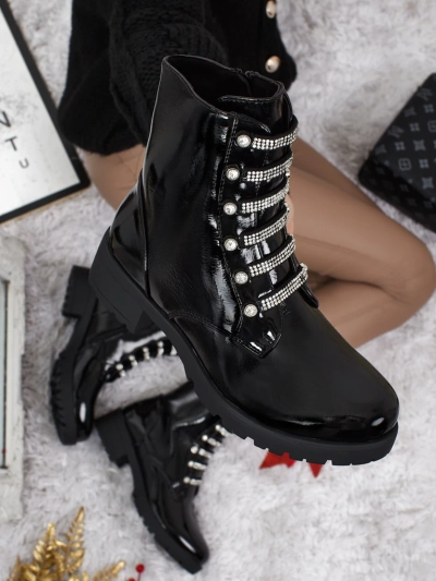 Lakované šněrovací dámské boty na platformě Fjorra