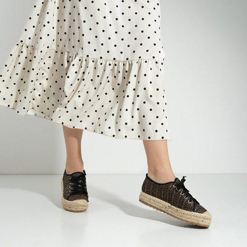 Чорні жіночі еспадрильї на низькій платформі Kioto