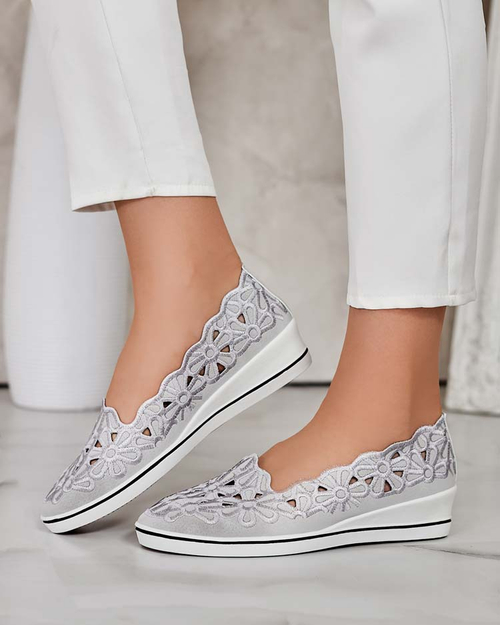 Royalfashion Жіночі напівчеревики на низьких підборах Dellio